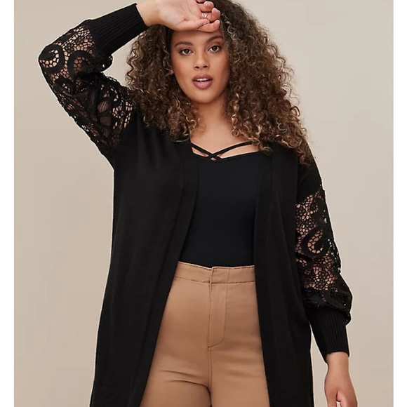 Torrid Black Eyelet Lace Balloon Sleeve Cardigan Sweater 2X EUC - Picture 1 of 7